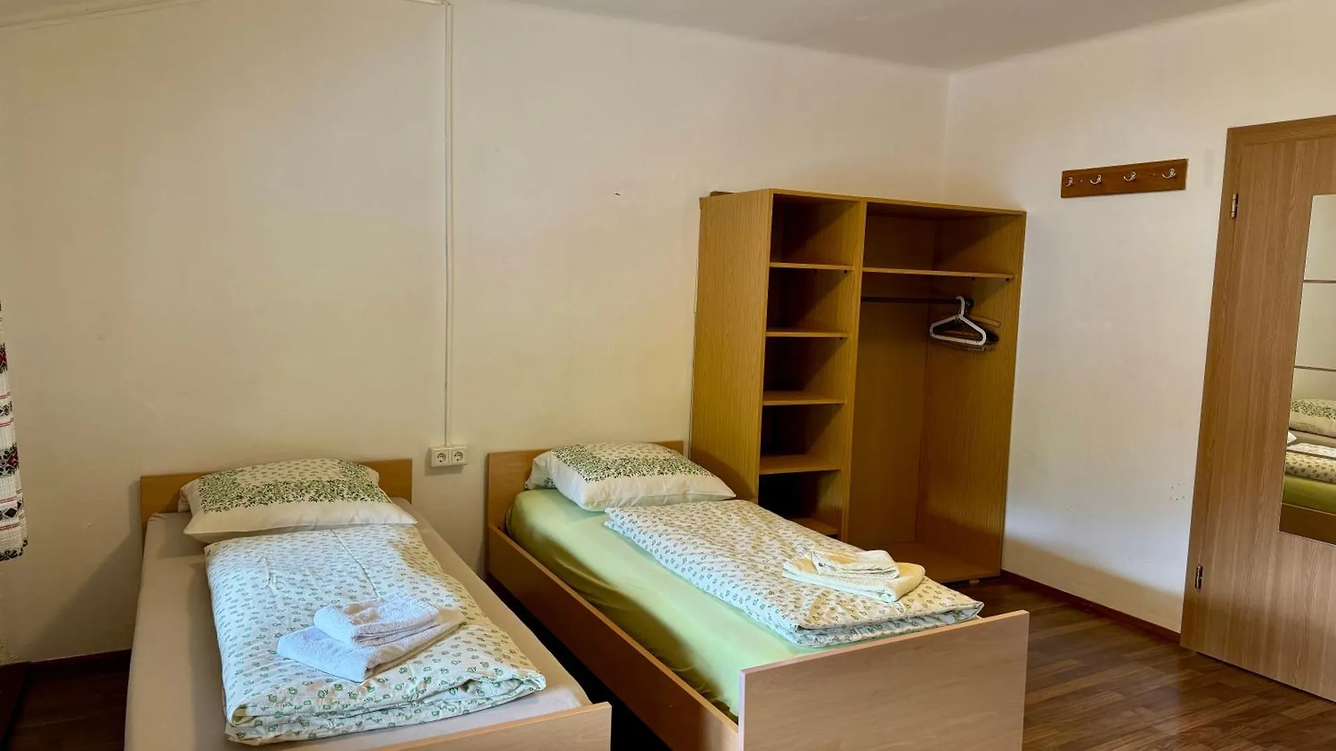 Skill Mountain Lodge - Ski Und Bike Hostel Im Sommer Mit Joker Card Saalbach-Hinterglemm